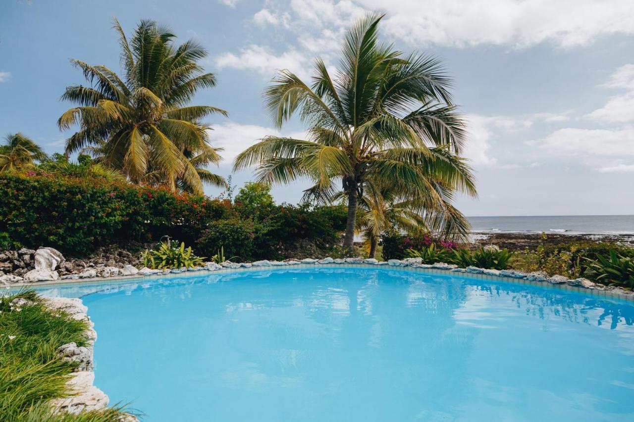 White Grass Ocean Resort & Spa Iuiak Екстер'єр фото